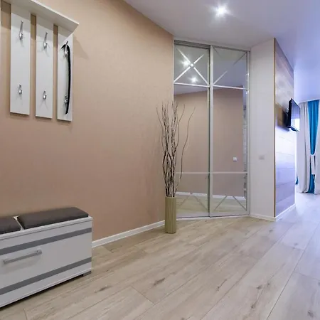 Premium Klimt On Picasso Boulevard Apartment Minsk