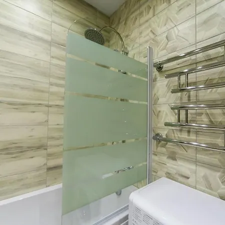 Premium Klimt On Picasso Boulevard Apartment Minsk